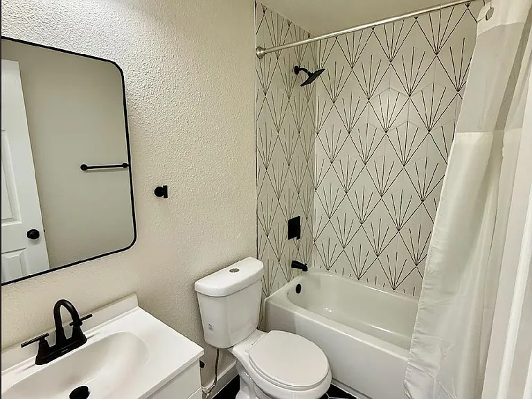 Main Bathroom
