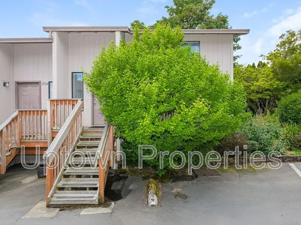 1516 SW Dewitt St, Portland, OR