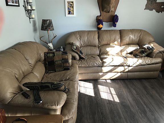 3rd image of 1512 Parker Ave