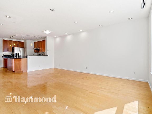 LIVING/DINING ROOM 1