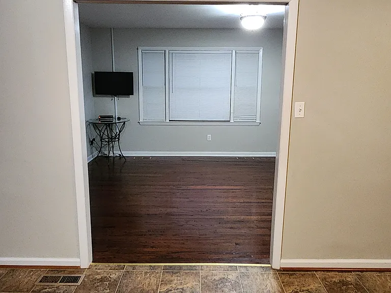 5218 Mastin Lake Rd NW — Photo 7