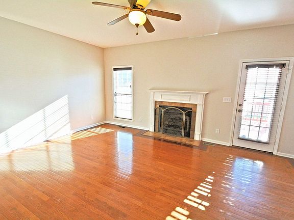 4th image of 3360 Shetland Way