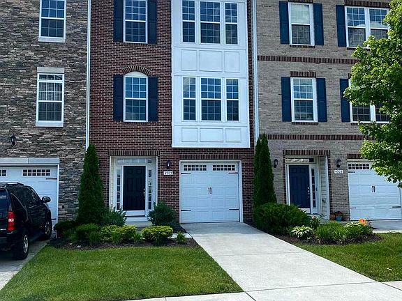 2nd image of 4905 Forest Pines Dr