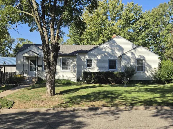 1216 N Campbell St, Abilene, KS 67410