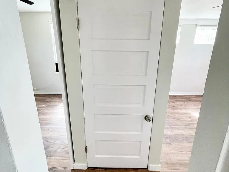 215 S Seminary St #3 — Photo 15