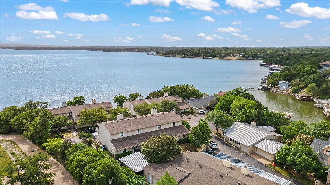 5609 Thunderbird Ct APT D, Decordova, TX 76049 Zillow