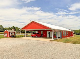 4170 Caladium Rd, Pinckneyville, IL 62274