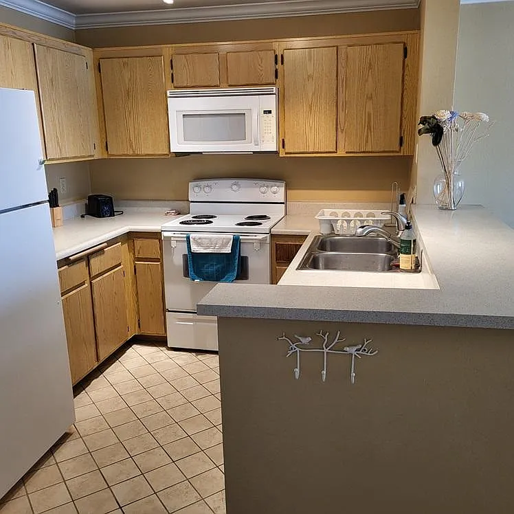 1 bed, 600 sqft, $2,798 — Photo 3