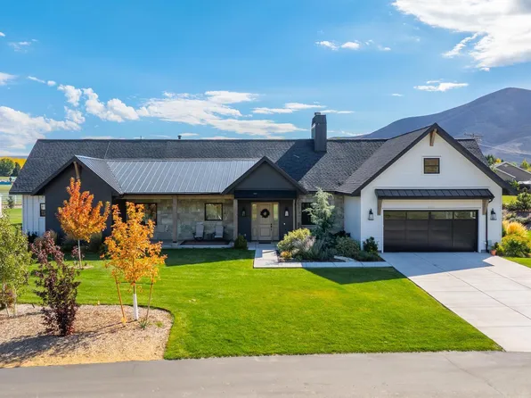 2975 S Little Pine Pl, Charleston, UT 84032