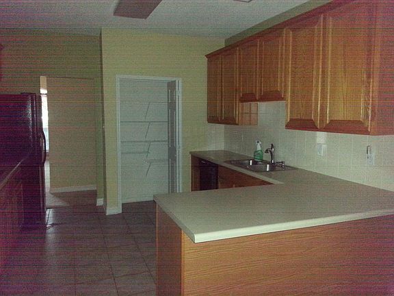 5th image of 5019 Heritage Ln