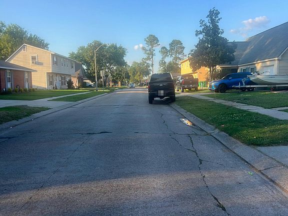 5th image of 1908 Ridgefield Dr