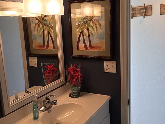 4th image of 4849 Saxon Dr APT C203