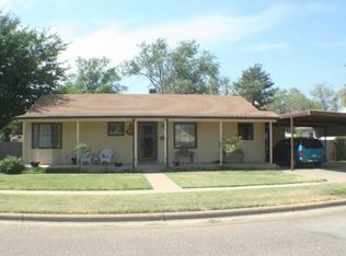 105 SW 9th St, Plainview, TX 79072