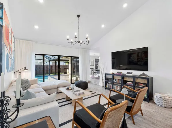 18315 182nd Court S, Boca Raton, FL 33498