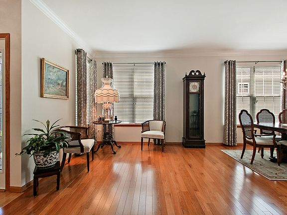 5th image of 21251 Lily Lake Ln