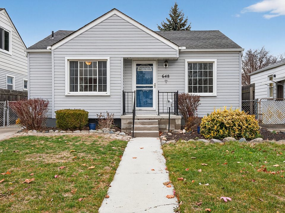 1st image of 648 Mayflower Ave