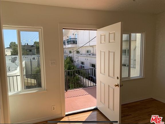 4th image of 1111 N 18th St #A