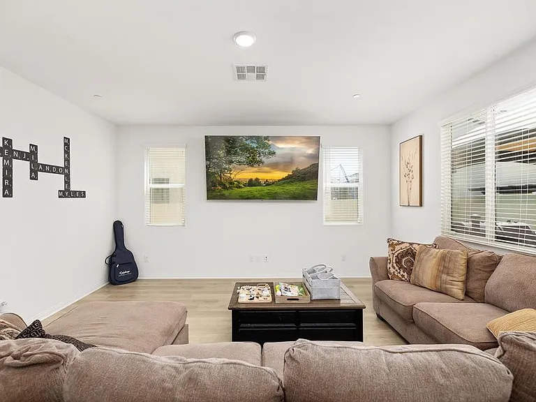 32257 Jeter Ln — Photo 6