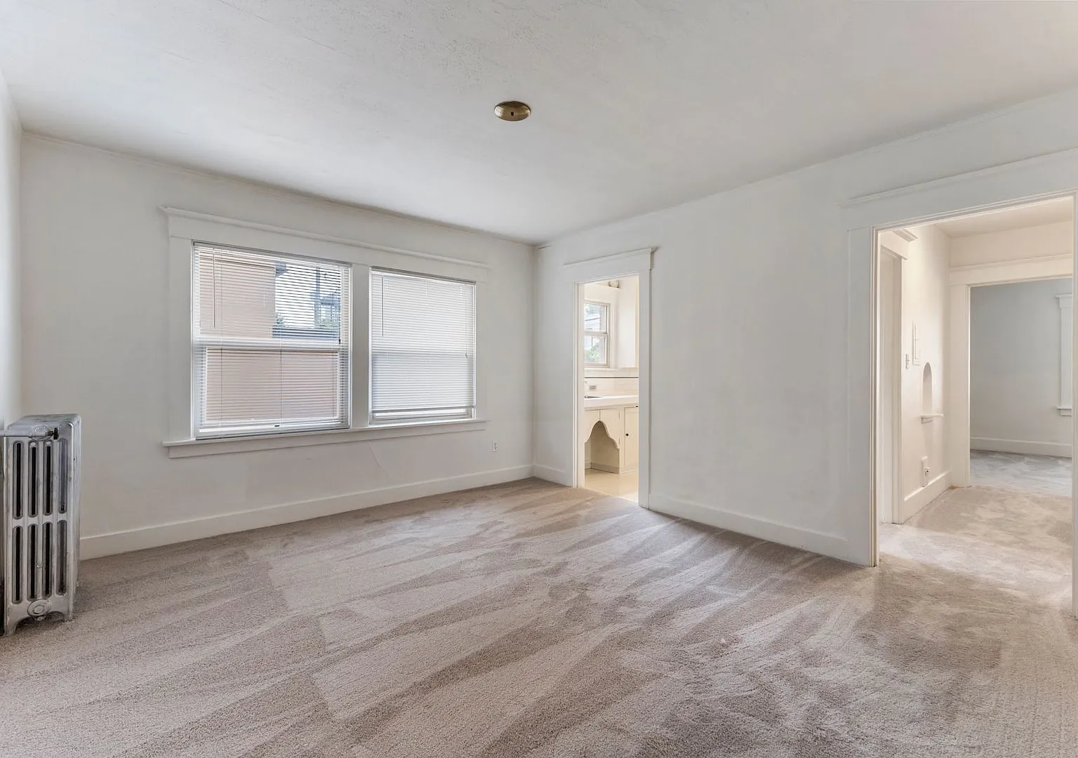 Devoe Apartments — Photo 2