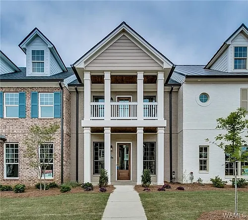 1401 Pinnacle Park Ln Photo 1