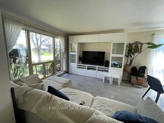 478 Wedgewood Dr — Photo 5