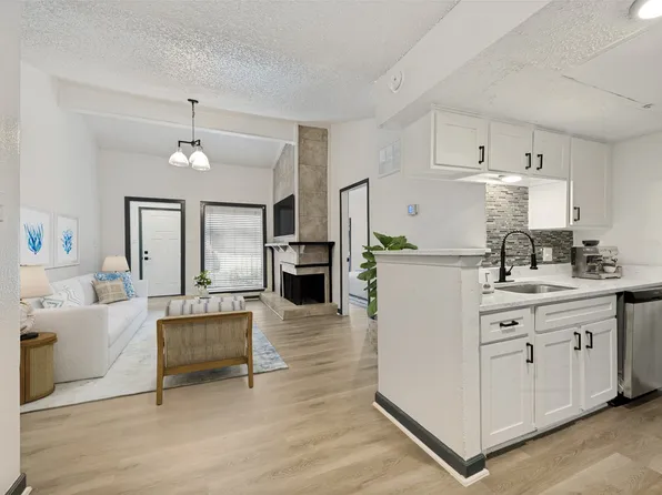 7152 Fair Oaks Ave APT 2186, Dallas, TX 75231