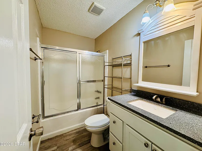 163 Lauren Ln — Photo 12