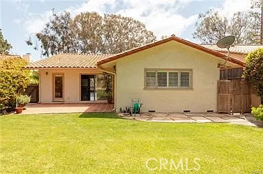 2225 Via Alamitos — Photo 20