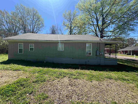 4th image of 3044 Green Rd