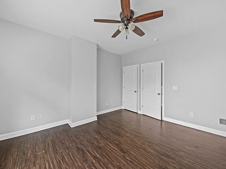 1708 S 3rd St — Photo 29
