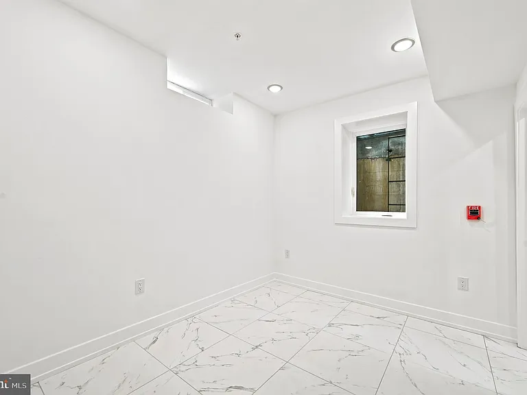 1514 S 22nd St #1 — Photo 13