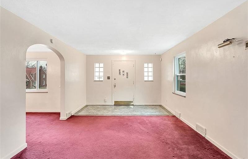 1332 White Oak Dr, Verona, PA 15147 Zillow