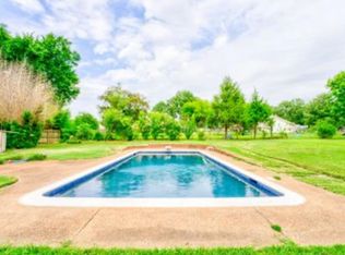 2360 Bartlett Blvd, Bartlett, TN 38134