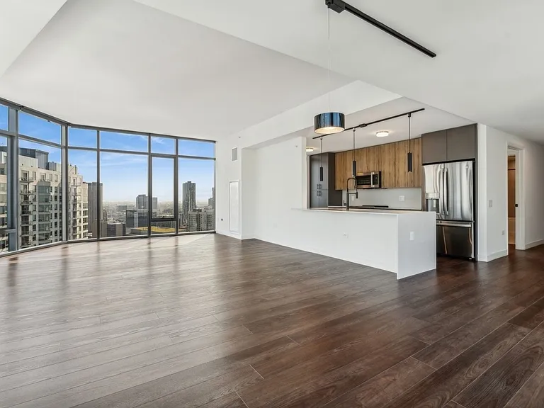 344 N Canal St #3207 — Photo 9