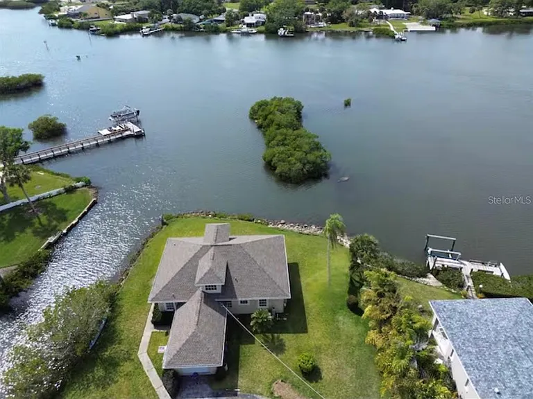 Buena Vista Dr — Photo 1