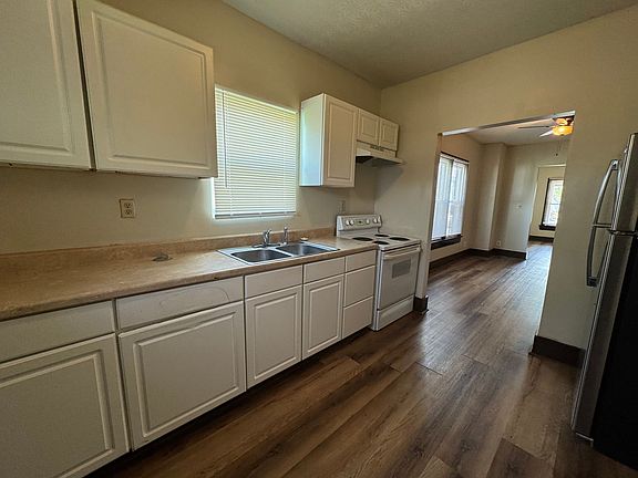 5th image of 29-31 S Ardmore Ave #29