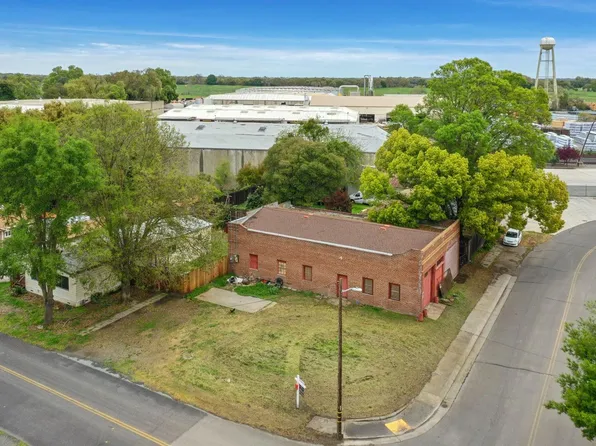 8383 W Stockton St, Thornton, CA 95686