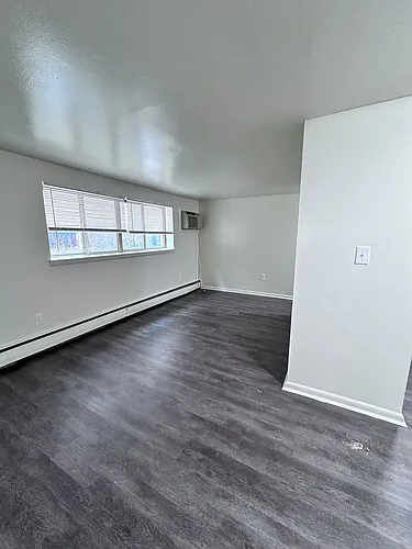 427 Wayne St Photo 1