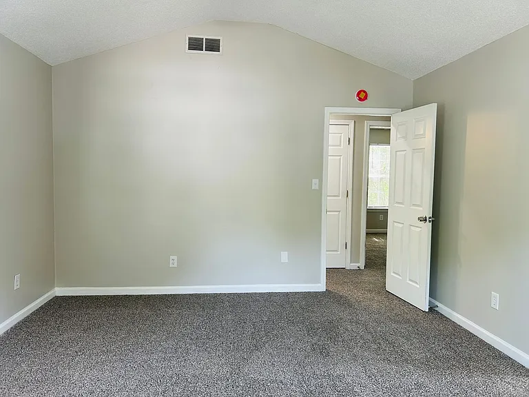 7018 New Dale Rd — Photo 15