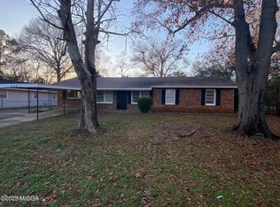 437 Alabama Ave, Warner Robins, GA 31093