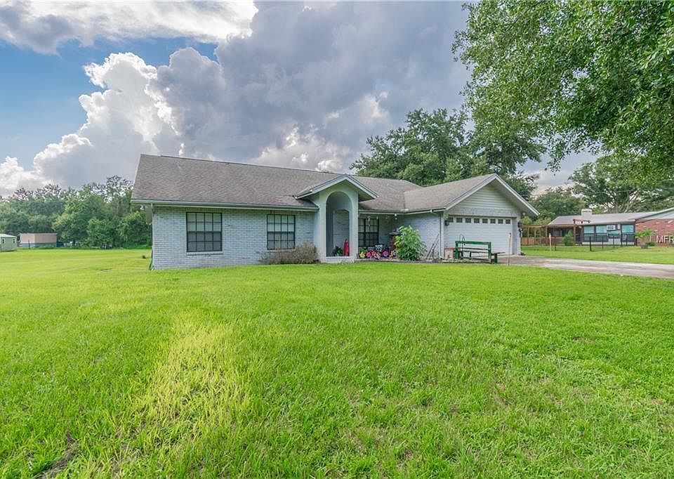 1st image of 4703 Charro Ln