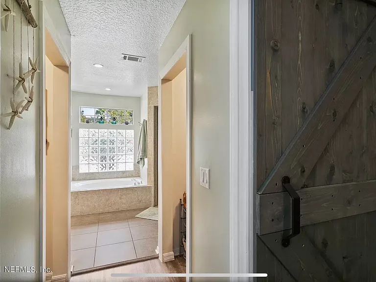 12966 Quincy Bay Dr — Photo 9
