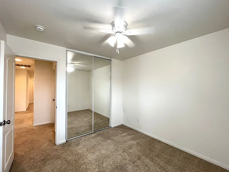 14601 Serenade Dr — Photo 32