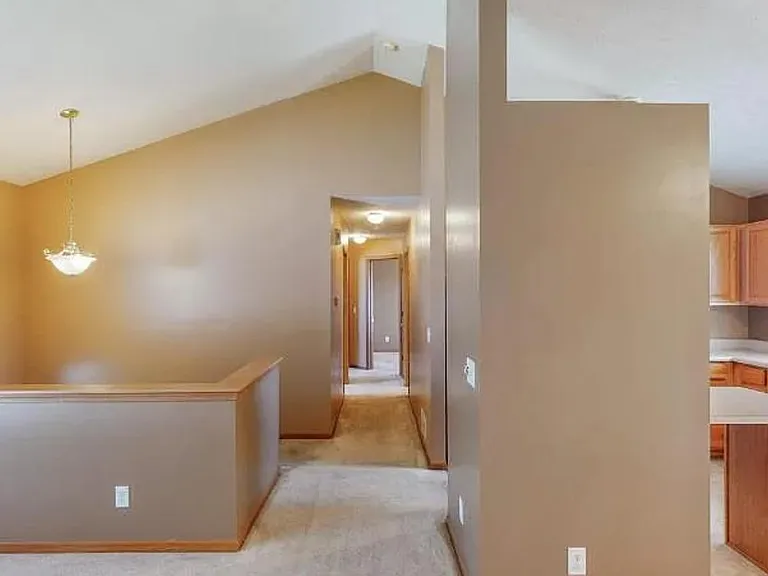 16619 Patrick Ave — Photo 4