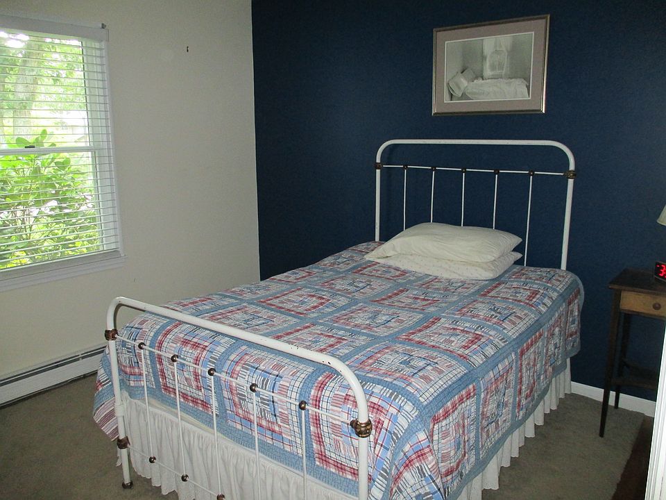1st image of 4 Gracewood Ct