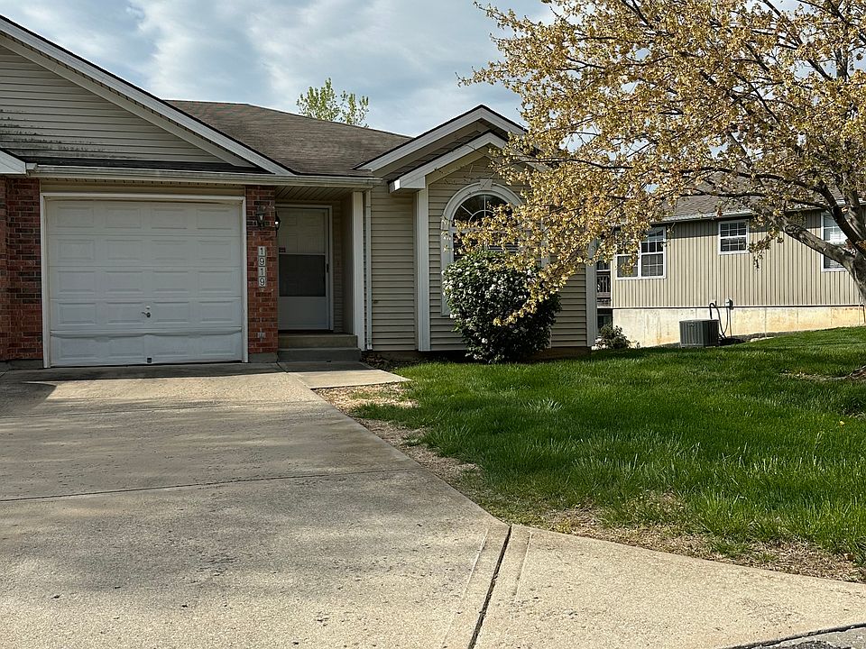 1st image of 1919 S Powahatan Ct