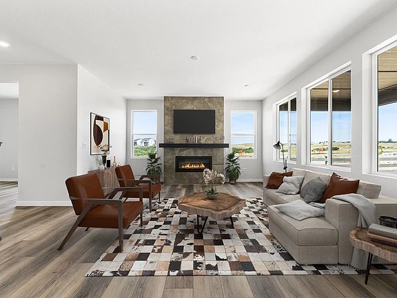 Overton Great Room - Virtually Staged