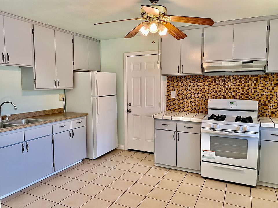 1st image of 2764 Othello Ave