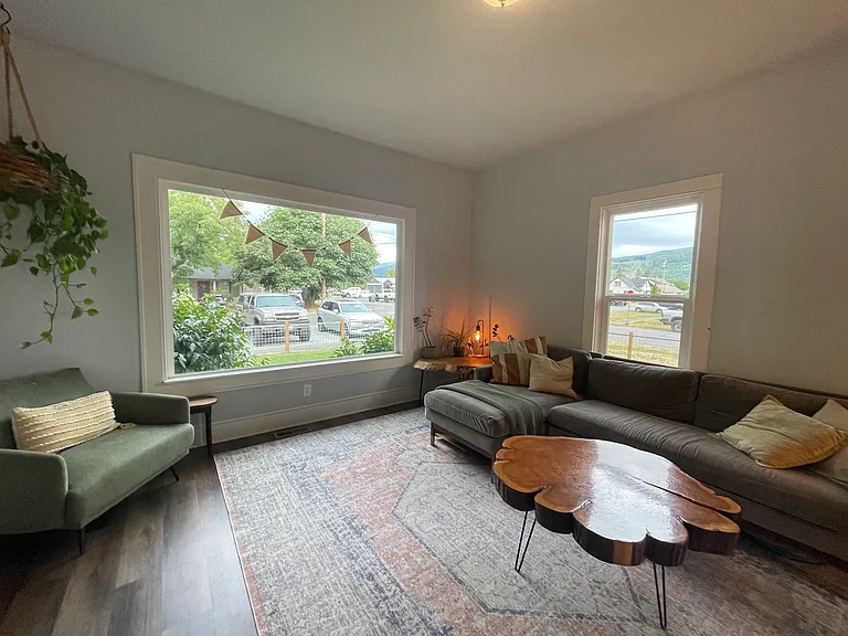 720 Haines St — Photo 6