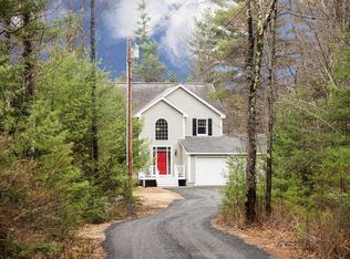 159 Hubbard Rd, Berwick, ME 03901